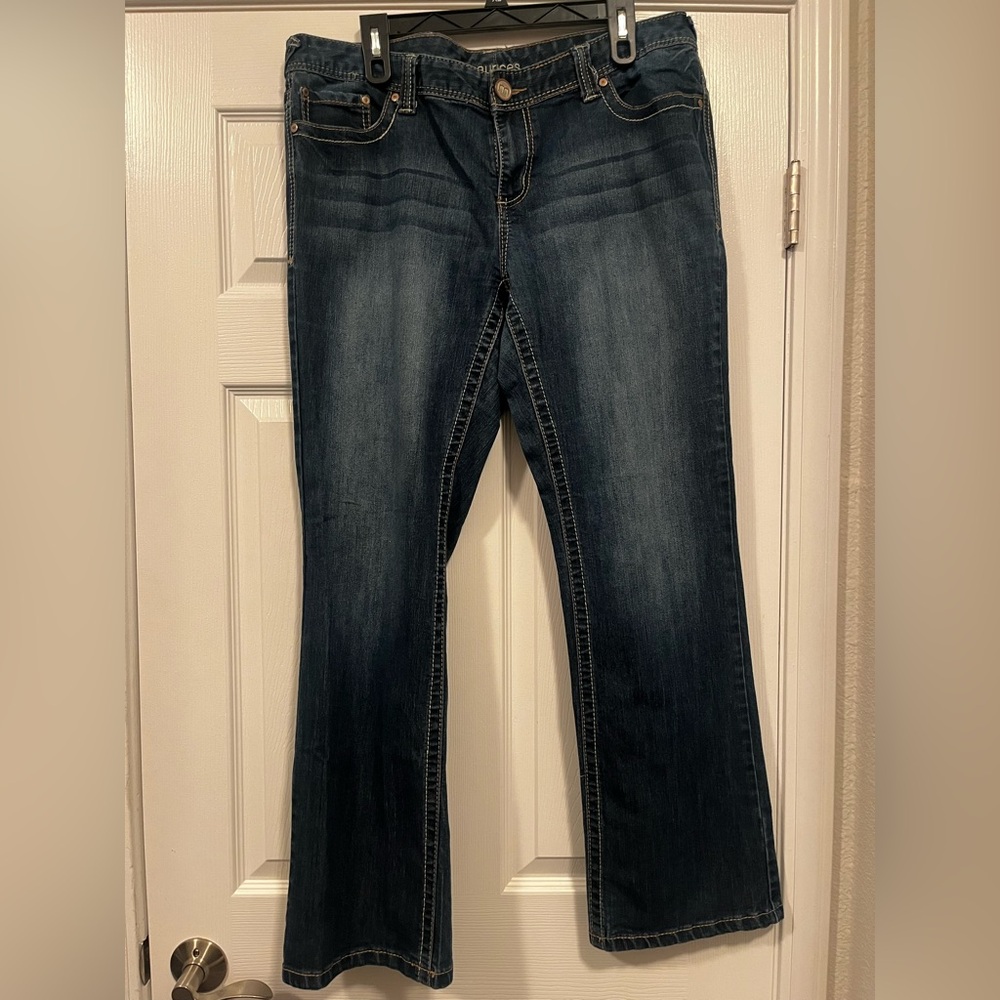 Maurice’s brand women’s jeans